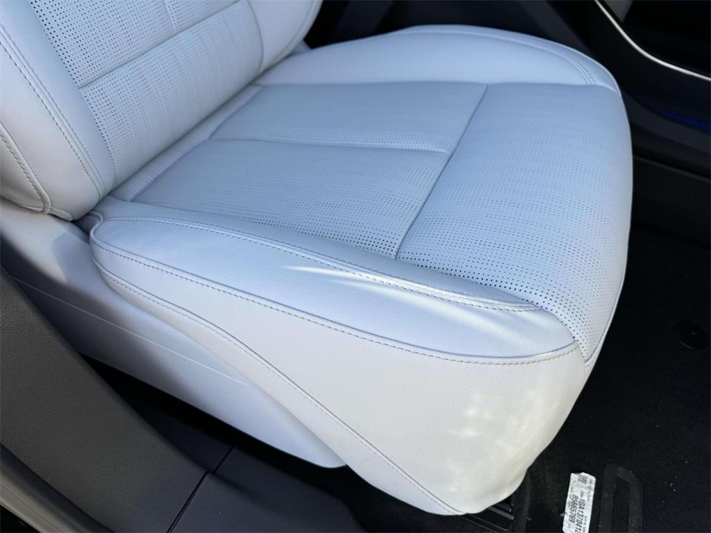 new 2025 Cadillac LYRIQ car, priced at $64,615