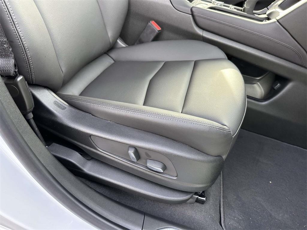 new 2026 Cadillac XT5 car, priced at $49,415