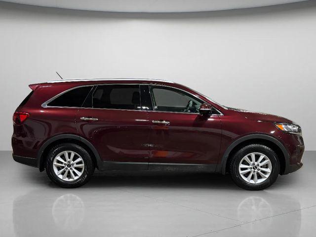 used 2020 Kia Sorento car, priced at $15,892