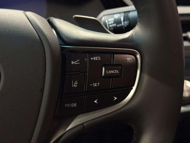 used 2025 Lexus ES 350 car, priced at $43,992