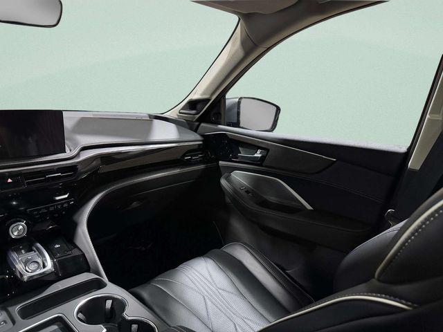 used 2025 Acura MDX car, priced at $59,009
