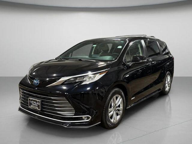 used 2021 Toyota Sienna car, priced at $29,498