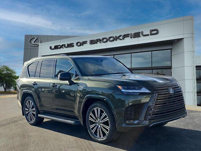 new 2026 Lexus LX 600 car, priced at $118,594