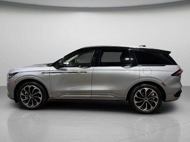 used 2024 Lincoln Nautilus car, priced at $47,998