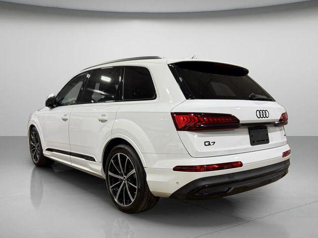 used 2023 Audi Q7 car, priced at $43,792