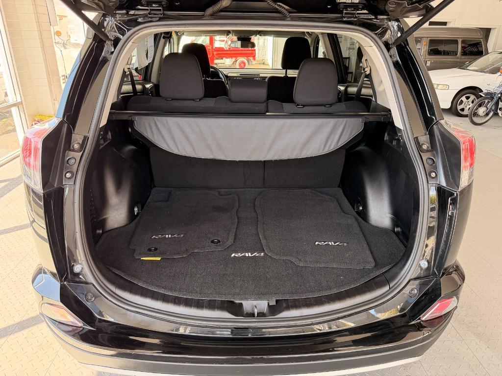 used 2018 Toyota RAV4 car, priced at $13,950