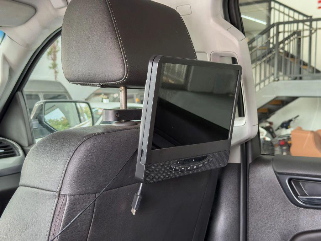 used 2018 Chevrolet Suburban car, priced at $15,950