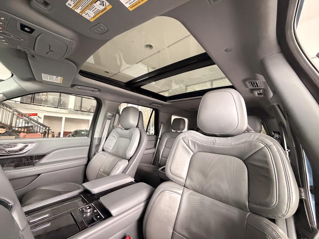 used 2020 Lincoln Navigator car, priced at $34,950