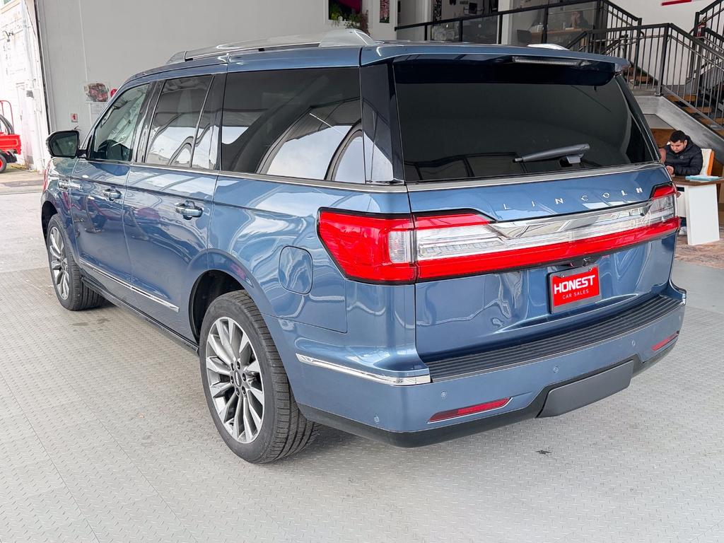 used 2020 Lincoln Navigator car, priced at $34,950