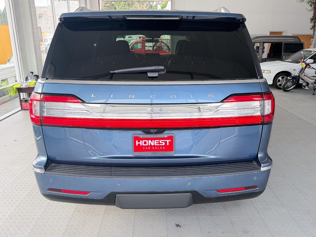 used 2020 Lincoln Navigator car, priced at $34,950