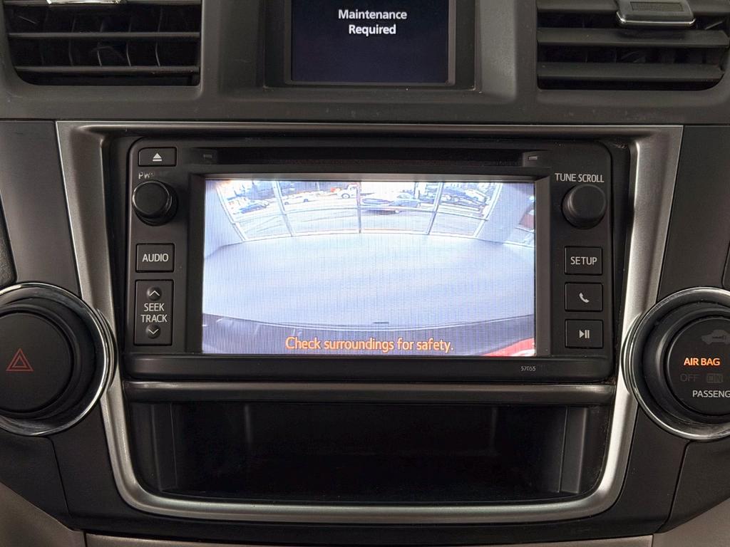 used 2013 Toyota Highlander car, priced at $7,950