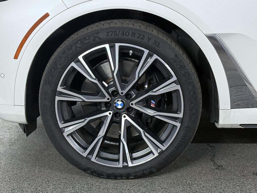 used 2021 BMW X7 car, priced at $41,000