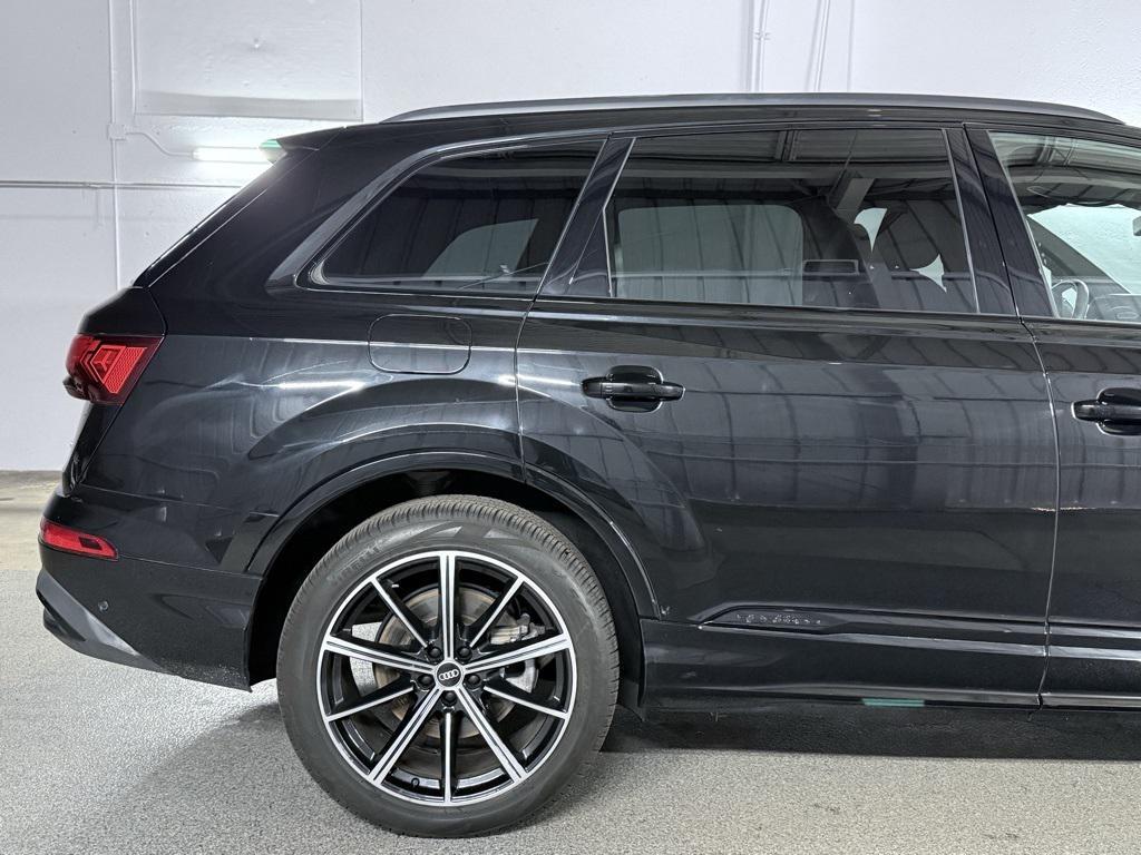 used 2022 Audi Q7 car, priced at $43,000
