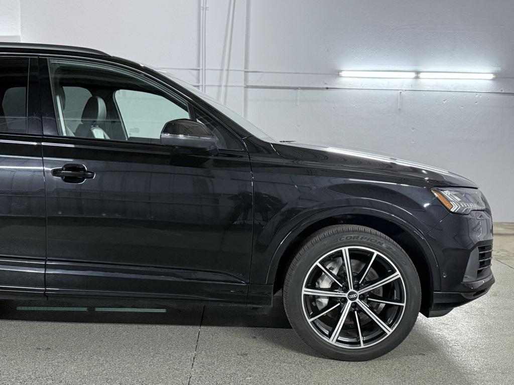 used 2022 Audi Q7 car, priced at $43,000
