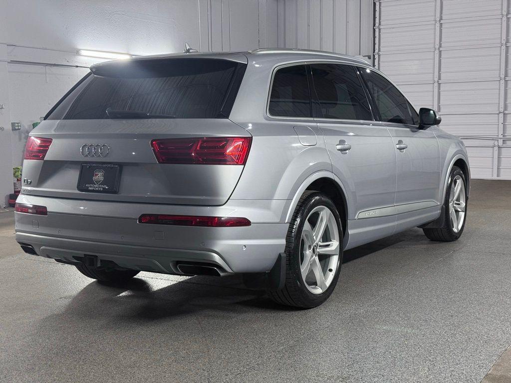 used 2019 Audi Q7 car, priced at $29,990