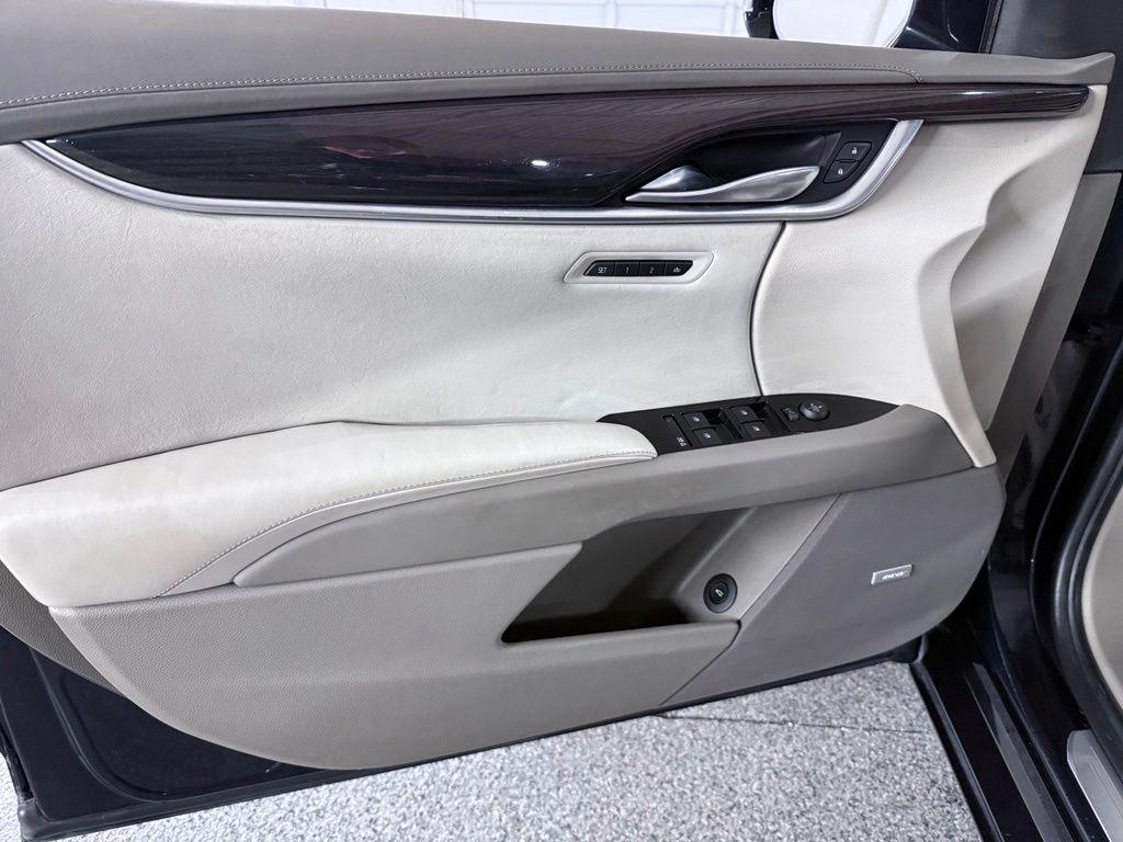 used 2014 Cadillac XTS car, priced at $14,000