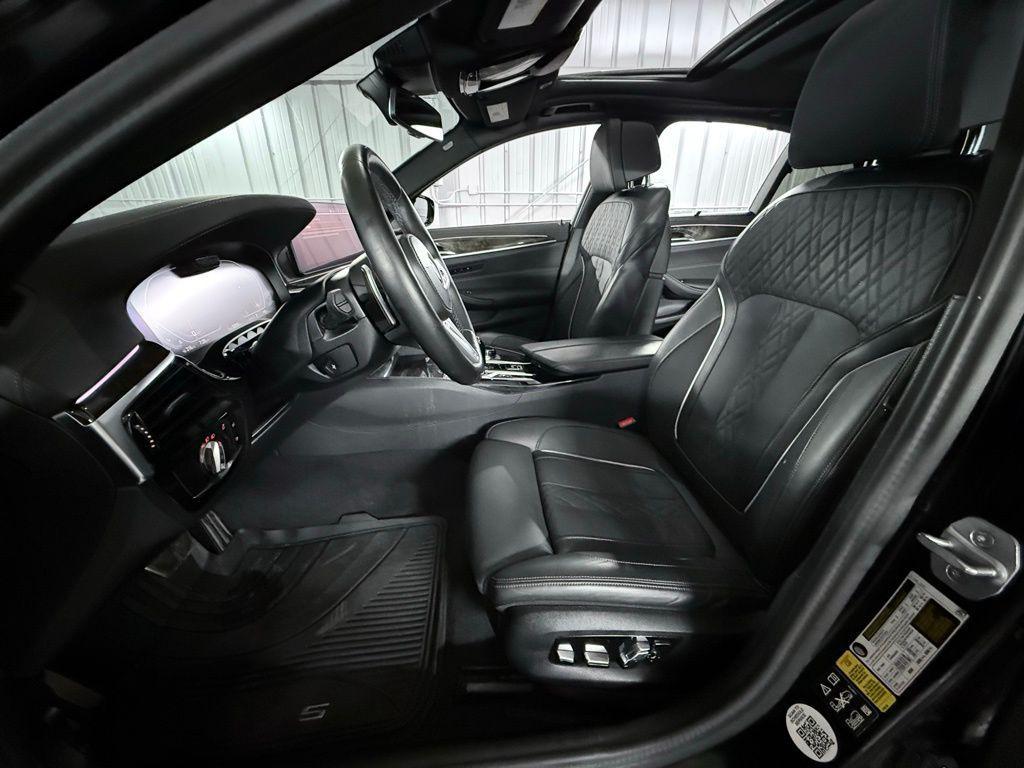 used 2023 BMW M550 car, priced at $59,875