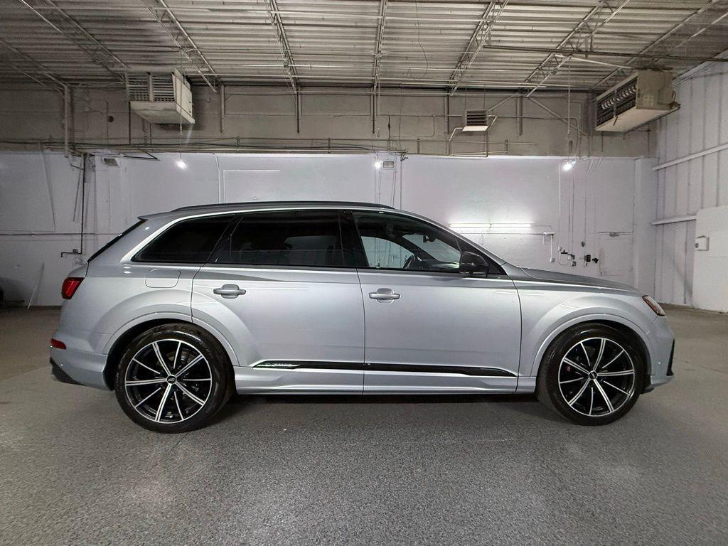 used 2021 Audi SQ7 car, priced at $46,500