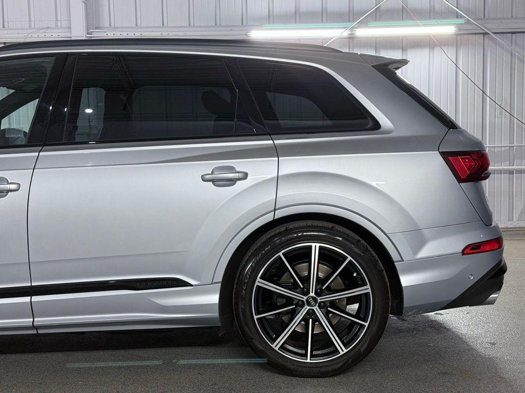 used 2021 Audi SQ7 car, priced at $46,500