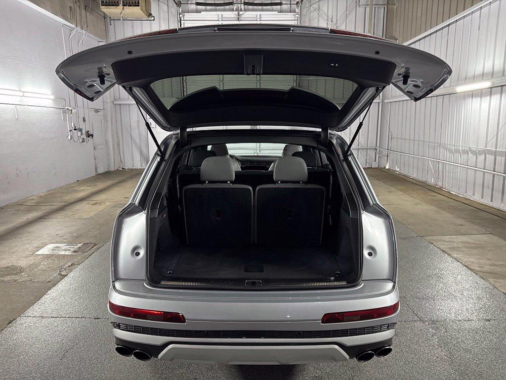 Audi SQ7 view 54