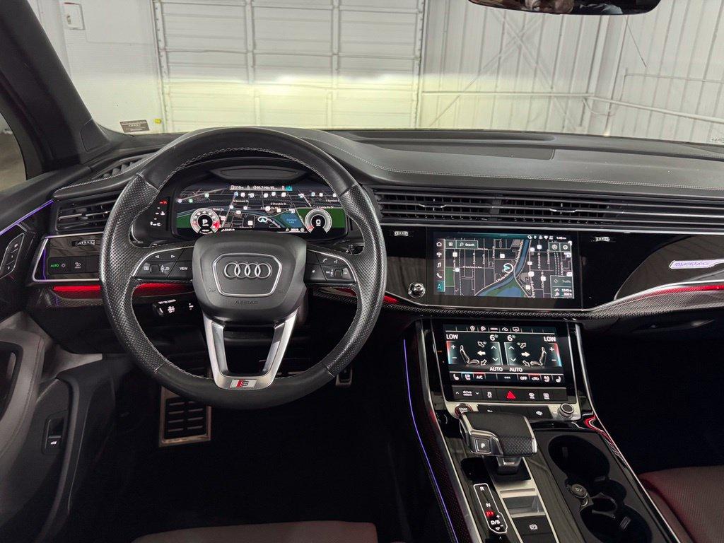 Audi SQ7 view 24