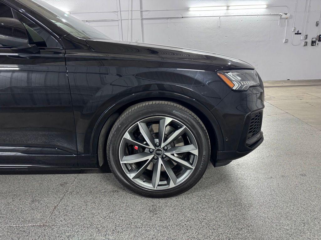 used 2024 Audi SQ7 car, priced at $64,000