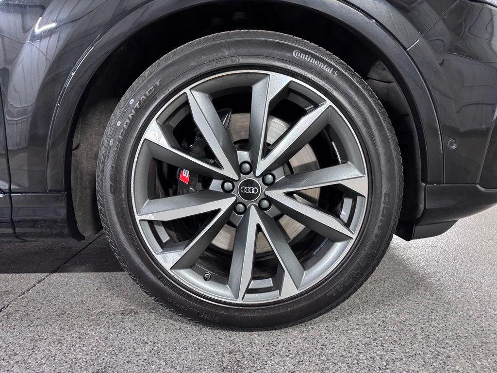 used 2024 Audi SQ7 car, priced at $64,000