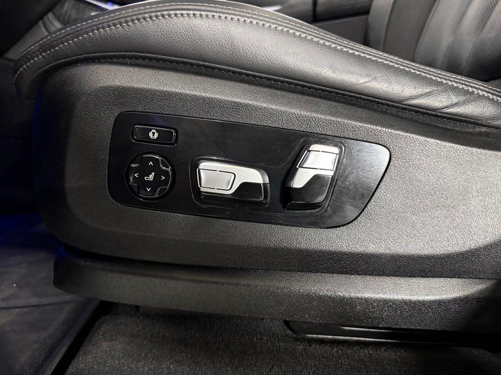 used 2022 BMW X7 car, priced at $54,990
