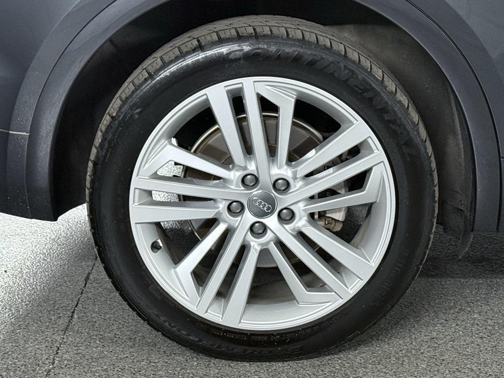 used 2018 Audi Q5 car, priced at $14,250