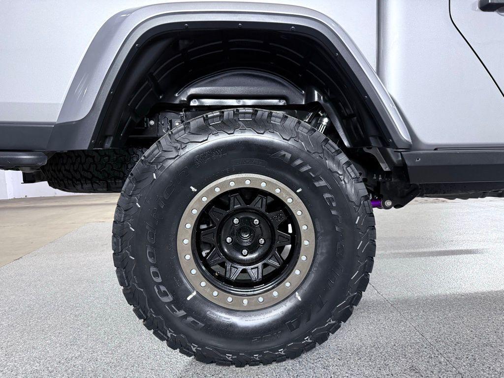 used 2020 Jeep Gladiator car, priced at $39,000