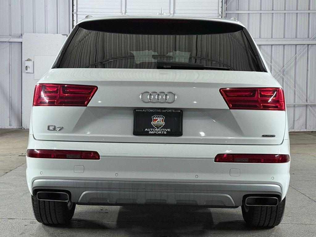 used 2019 Audi Q7 car, priced at $22,000