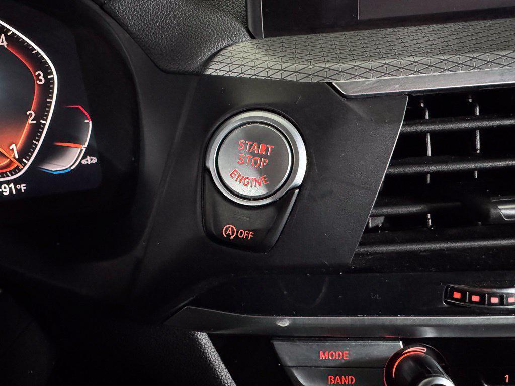 BMW X3 view 27