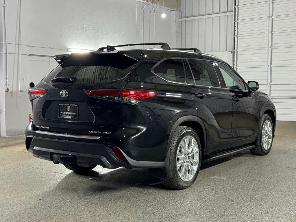used 2020 Toyota Highlander car, priced at $35,000