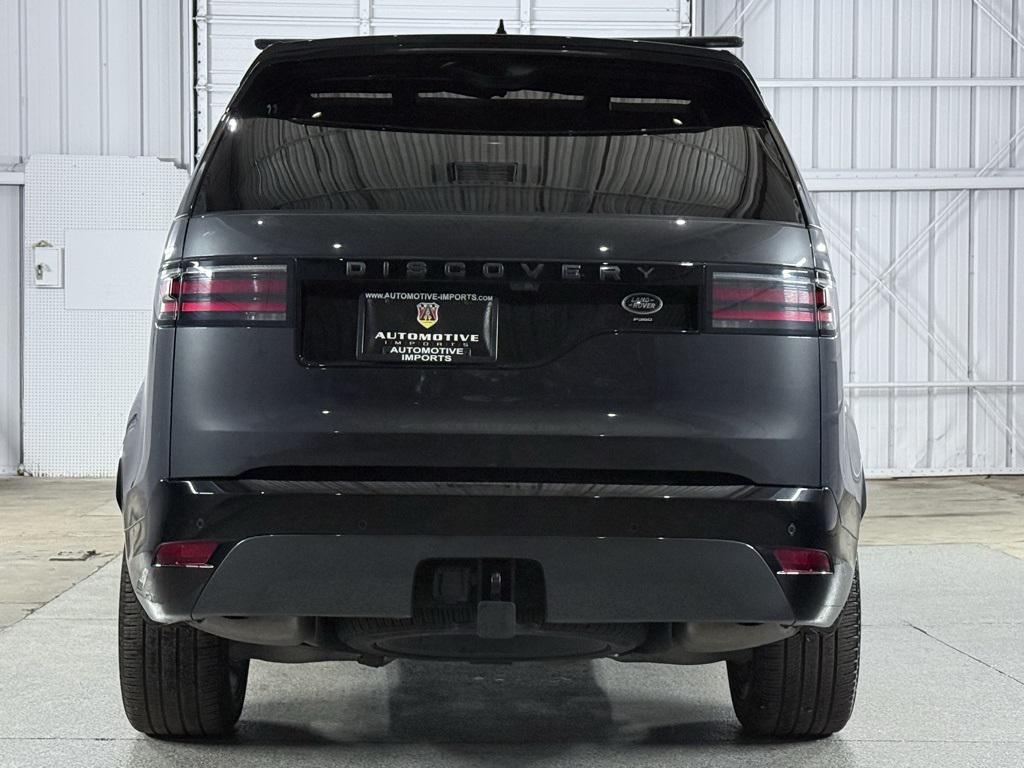 used 2022 Land Rover Discovery car, priced at $39,900