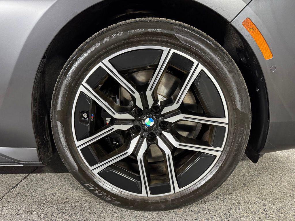 used 2023 BMW 760 car, priced at $76,000