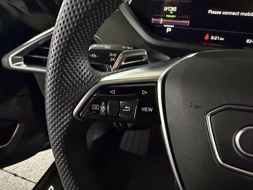 Audi e-tron GT view 35
