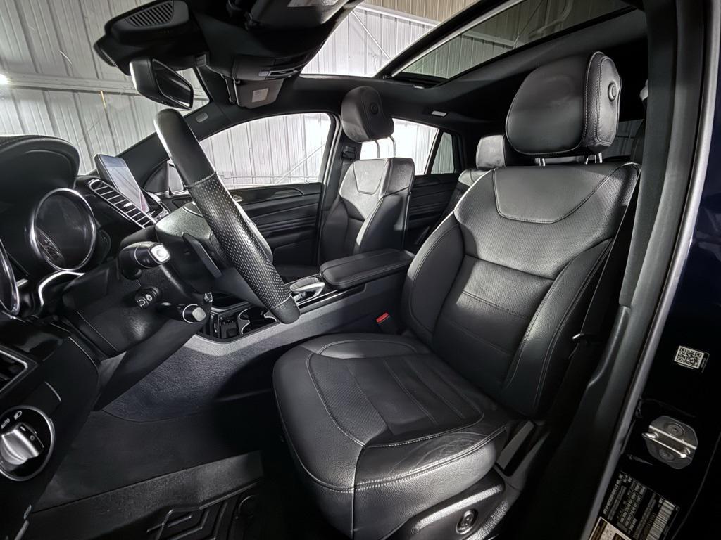 used 2019 Mercedes-Benz AMG GLE 43 car, priced at $35,000