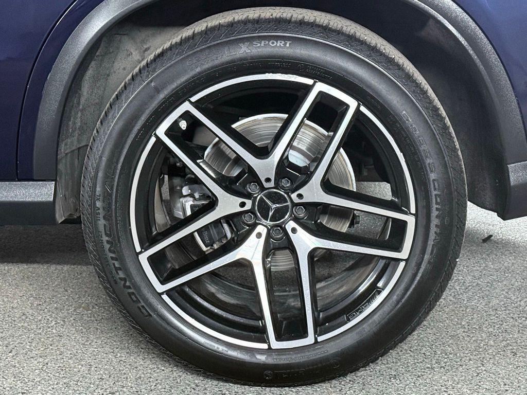 used 2019 Mercedes-Benz AMG GLE 43 car, priced at $32,000