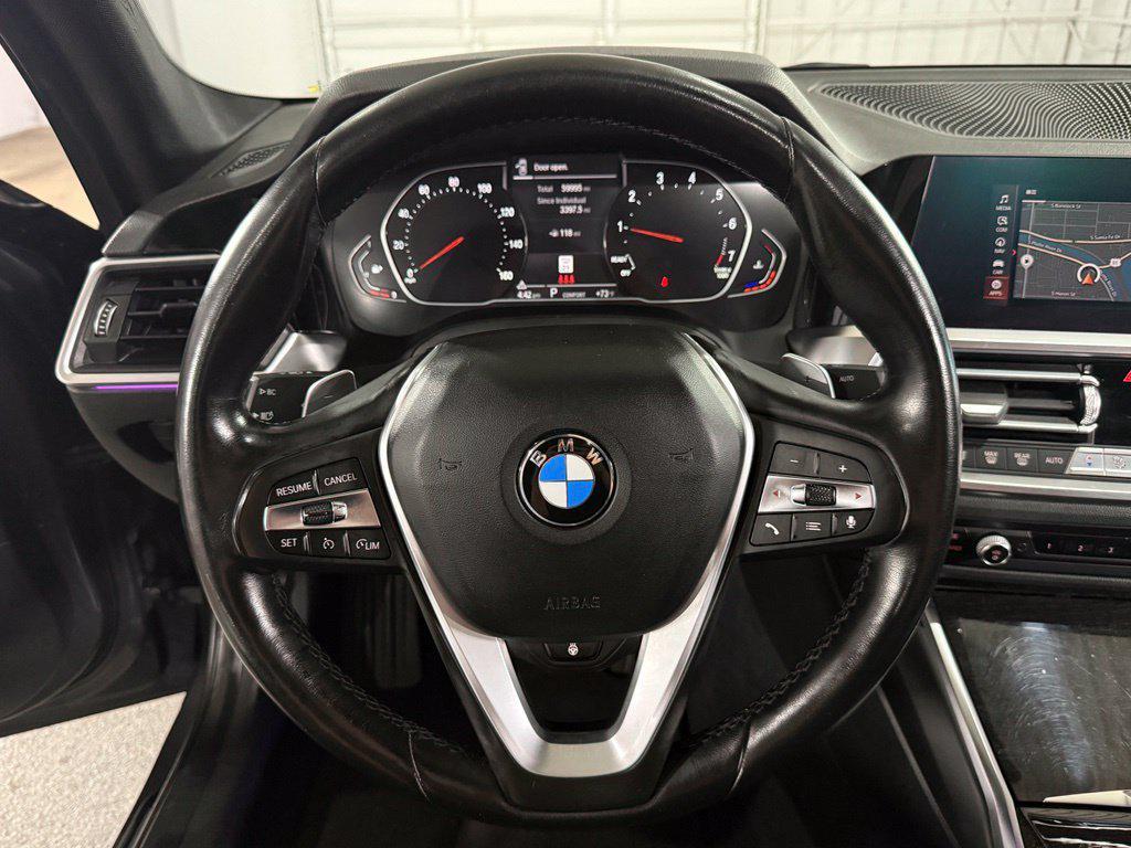 BMW 3 Series view 35
