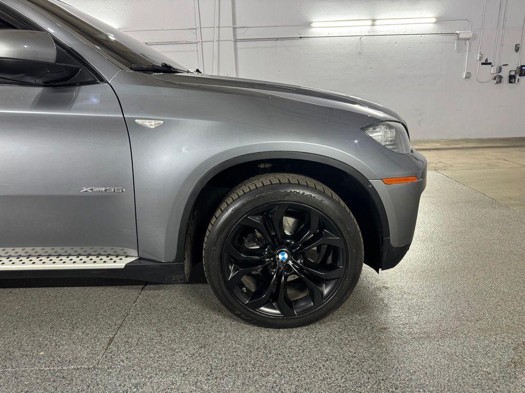 used 2013 BMW X6 car, priced at $13,000
