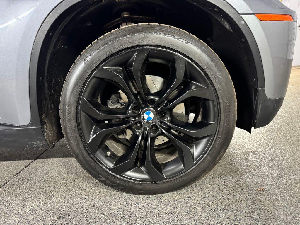 used 2013 BMW X6 car, priced at $13,000
