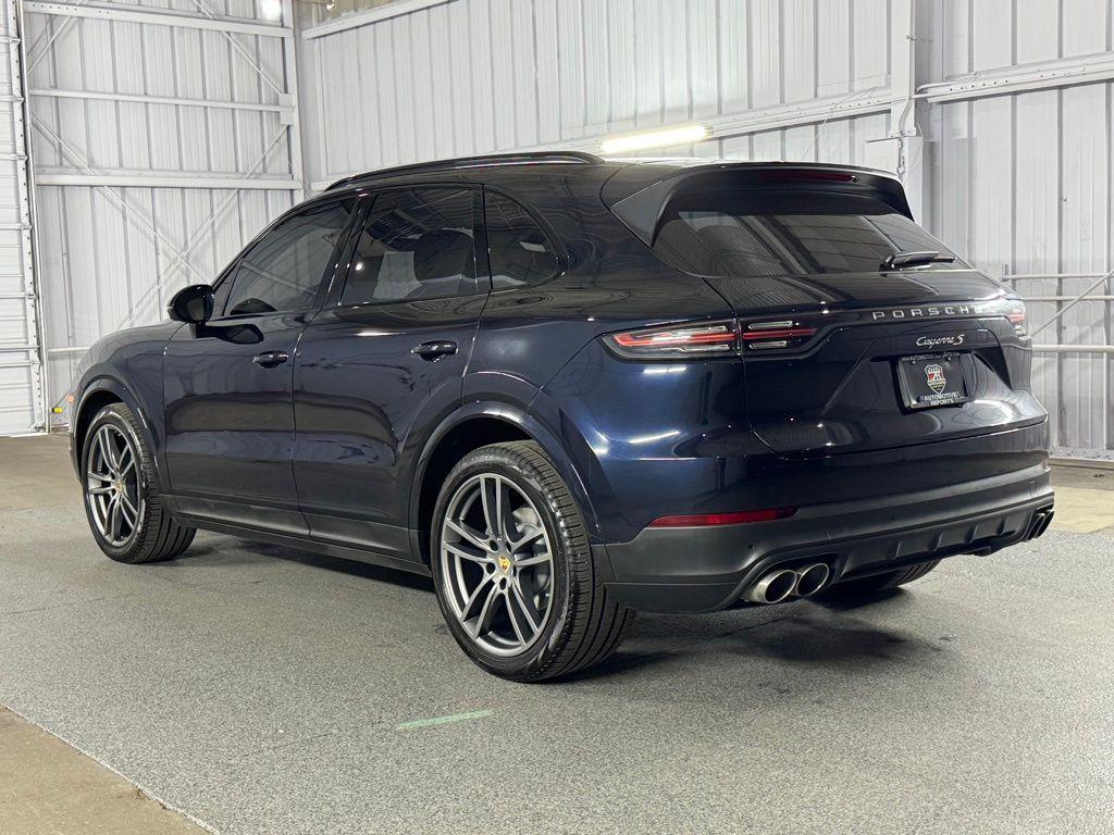 used 2022 Porsche Cayenne car, priced at $59,990