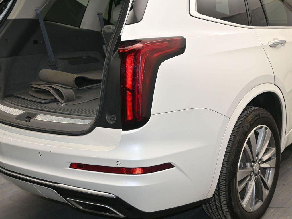 used 2021 Cadillac XT6 car, priced at $26,988