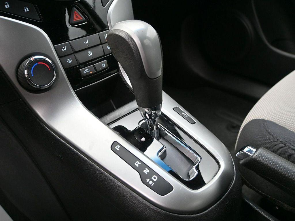 used 2014 Chevrolet Cruze car, priced at $7,888