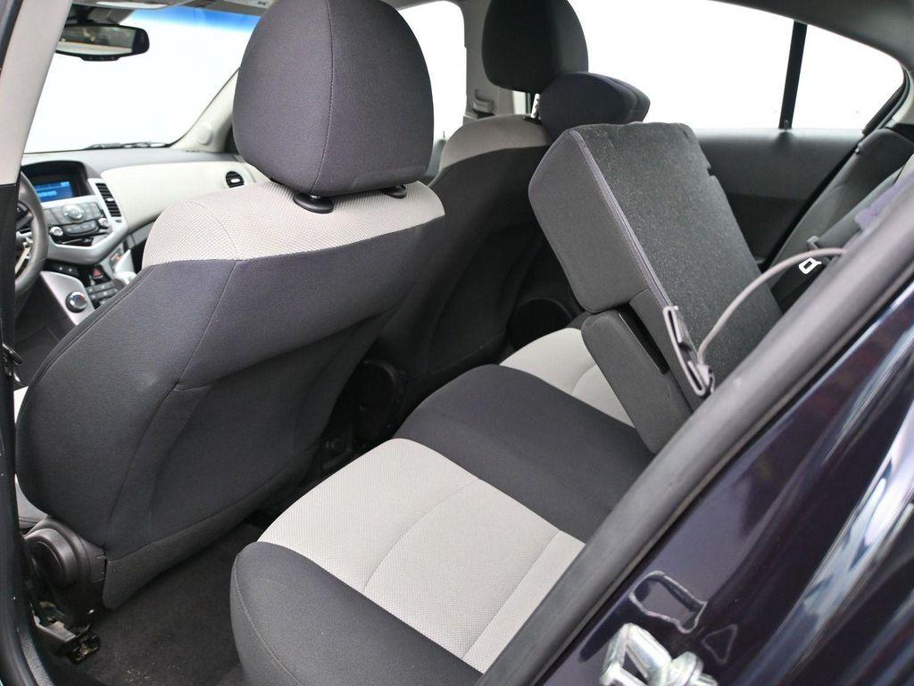 used 2014 Chevrolet Cruze car, priced at $7,888