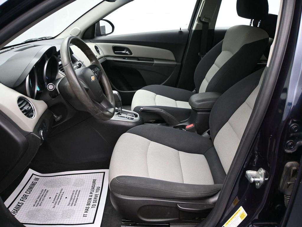 used 2014 Chevrolet Cruze car, priced at $7,888