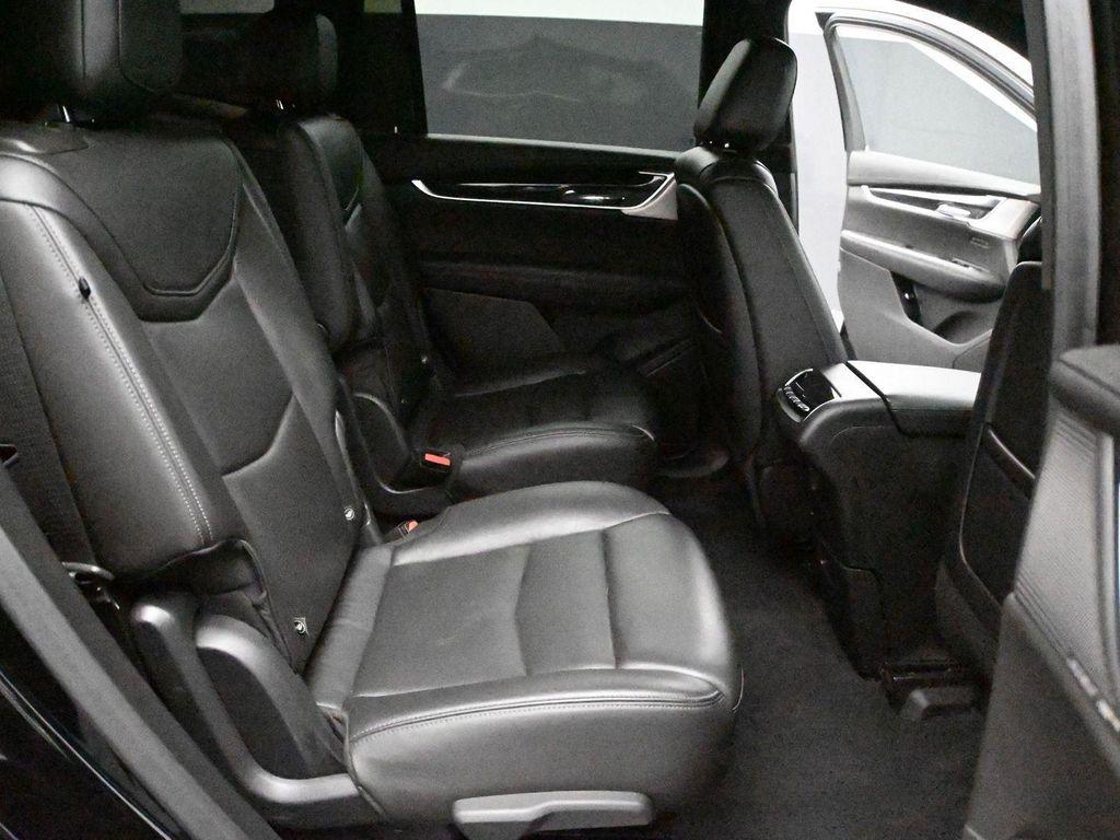 used 2020 Cadillac XT6 car, priced at $28,888