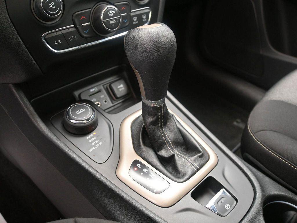 used 2014 Jeep Cherokee car, priced at $10,988