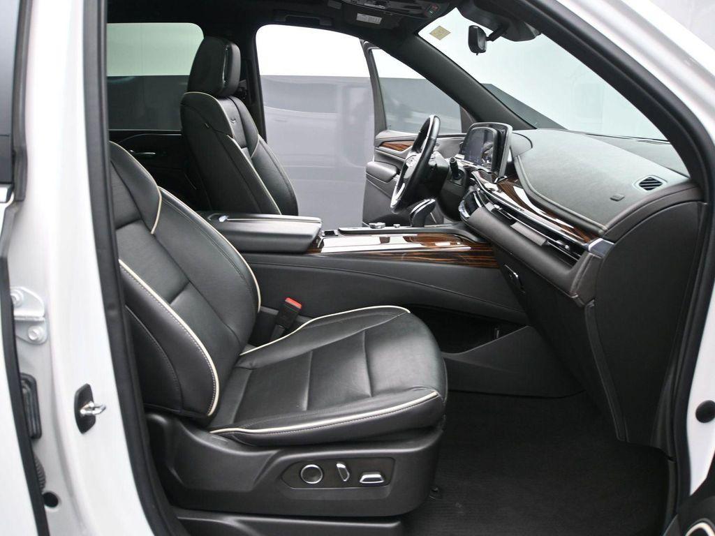 used 2021 Cadillac Escalade ESV car, priced at $57,788