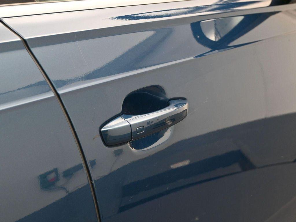 used 2019 Audi Q7 car, priced at $18,888